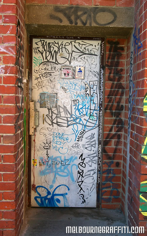 Doorways | MelbourneGraffiti.com - Australian Graffiti